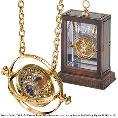 Hermione- Time Turner 24K Plated Harry Potter Kostüm, Slytherin Stuff, Noble Collection Harry Potter, Time Turner Necklace, Film Harry Potter, Harry Potter Accessories, Harry Potter Merch, Time Turner, Noble Collection