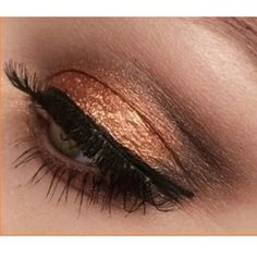 Retails $25 Nib Mac Glitter Brillants Reflects Copper 0.15 Mac Glitter, Gold Eyeshadow, Highlighter Makeup, Makeup Cosmetics, Mac Cosmetics, Highlighter, Color Orange, Womens Makeup, Mac