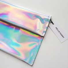 Holographic Fashion, Holographic Bag, Holography, Oil Slick, Straw, Lookbook, Ootd, Wallet, My Style