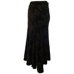 Yohji Yamamoto Black Skirt with floral detailing. Size 1 . Tags attached, never been worn. Great classic piece. Skirt sits on your true waist and hits ankle height, with a slight flare. Priced at 50% off retail and never been worn. Retail: $1790 Length: 36" Formal Fitted Full Skirt, Formal Fitted Full Skirt Bottoms, Marceline Aesthetic, 80s Goth Fashion, Black Long Skirt, Long Black Skirt, Goth Skirt, Creative Outfits, Outfits 2023