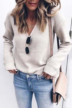 Cute And Casual Outfits, Men Fashion Outfits, 2020 Street Style, Mode Tips, Southern Outfits, Warm Color Palette, Engagement Session Outfits, Cute Looks, Wardrobe Needs