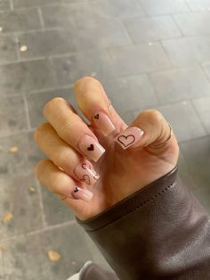 Brown heart nails 🤎 Brown Heart Nails, Brown Fall, Brown Nails, Heart Nails, White Heart, Square Nails, Winter Nails, Simple Nails, Cute Nails