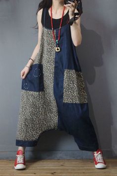 Overalls Baggy, Baggy Overalls, Fashion Jumpsuits, Pants Overalls, Overalls For Women, Leopard Prints, Skirt Denim, Altering Clothes