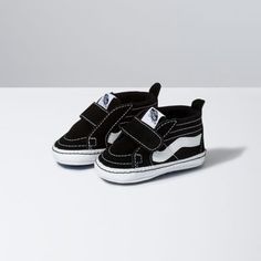 Newborn Baby Boy Shoes, Outfits With Vans, Baby Vans, Vans Toddler, Vans Store, Vans Style