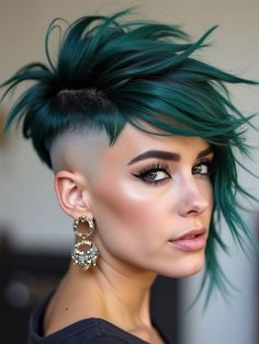 Short Mohawk Hairstyles For Women, Shaved Haircuts For Women, Punk Haircuts For Women, Punk Haircuts, Punk Haircut, Long Straight Black Hair, Kids Haircuts, Wild Hair Color, Hair Couture