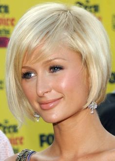 Good neat look Chin Bob, Short Layered Bob Haircuts, Layered Bob Short, Layered Bob Haircuts, Bob Haircuts For Women, Layered Bob, Short Bob Haircuts, Side Bangs