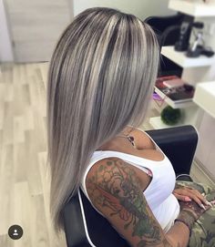 Blonde Brown Hair Color, Hair Ideas Blonde, Blonde Hair Ideas, Grey Hair Transformation, Ash Blonde Hair Colour, Silver Blonde Hair, Blonde Hair Color Ideas, Gorgeous Hair Color, Silver Hair Color