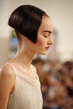 Radiate Beauty: Explore the World of Hairstyle Inspiration Weird Haircuts, Shot Hair, Shot Hair Styles, Very Short Hair, Cute Hairstyles For Short Hair, Trending Hairstyles, Short Hair With Bangs, Short Hair Haircuts