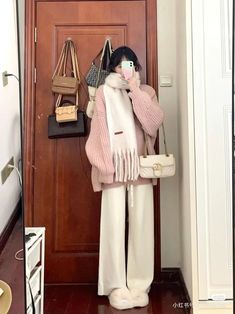 University Fits, Hijabi Styles, Japan 2023, Outfit Classy, Digital Closet, Fashionista Clothes