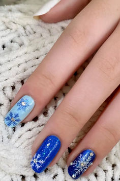 Get festive and fun inspiration from these Christmas and holiday season manicures by nail artists and nail polish brands.


Photo via Instagram/@enamelle



christmas nails
december nails
winter christmas nails
classy christmas nails Christmas Nails Classy, Classy Christmas Nails, Nails Winter Christmas, Winter Christmas Nails, Nails December, Christmas Nail Design, Nails Classy, December Nails, Christmas Manicure