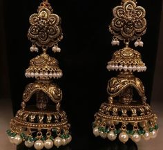 Gold Jumkas Antiques, Jumkas Antiques, Temple Jewellery Jhumkas, Big Earrings Gold, Necklace Set Indian Bridal Jewelry, Temple Jewellery Earrings, Wedding Jewelry Sets Bridal Jewellery, Bridal Jewellery Earrings