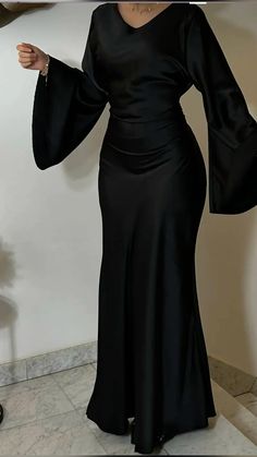 Modest Graduation Dress, Dress Soiree, Elegant Silk Dresses, Soiree Dress, Modest Dresses Casual