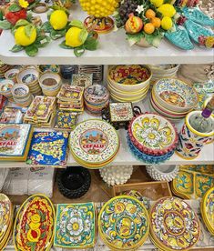 Southern Italy Aesthetic, Sicilian Decor, Italy Kitchen, Mediterranean Aesthetic, Italian Home Decor, Lemon Kitchen, Dream Mansion, Farm Lifestyle, House Essentials