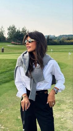 Skandinavian Fashion, Golf Outfits Women, Causual Outfits, Mode Inspo, Classy Women, Fashion Mode, Mode Inspiration, Golf Outfit, Elegant Outfit