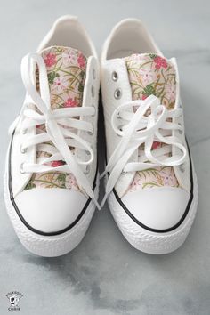 Diy Fashion Trends, Polka Dot Chair, Diy Fashion Projects, Diy Sneakers, Create Diy, Fashion Project