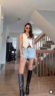 Guadalajara Outfits, Outfit Botas, Looks Country, Classy Fashion, Fashion Mistakes, 10 Pounds, Basic Outfits, Classy Women, Outfits Casuales