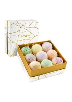 A LUXURIOUS BATH EXPERIENCE - Nothing is like the relief of stepping in a fizzy bathtub after a long, tiring day. Lovery Bath Bombs effortlessly offer a soothing, relaxing, Zen-like experience. You only need to drop one in your tub to transform it into a stress-relieving spa instantly. They are also completely soluble and leaves no residue, which means cleaning your bathtub will be a breeze. 9 PREMIUM HANDCRAFTED BATH BOMBS - Your Bath Bomb Gift Set contains 9 Premium Bath Bombs individually wra Bubble Bath Bomb, Marble Bath, Bath Ball, Bath Fizzies, Vanilla Coconut, Unique Fragrance, Handmade Bath Products, Relaxing Bath, Bubble Bath