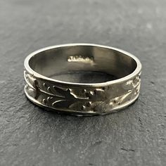 Vintage Floral Sterling Silver Stacker Spacer Band Ring, UK Size O1/2, US Size 7 1/4, EU Size 54 1/2, Stamped Sterling, Band Width 4.8mm, Weight 2.10 Grams, Lovely Condition Dope Jewelry, Sterling Silber, Band Ring, Vintage Floral, Band Rings, Jewelry Rings, Accessory Gift, Size 7, Electronic Accessories