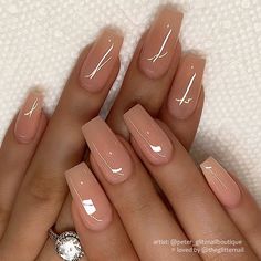 Summer Nails2022, Nails With Designs Acrylic, Ongles Beiges, Nail 2022, Acrylic Nails Nude, Classy Acrylic, Milky Nails, Nude Nail Designs, Nails 2022