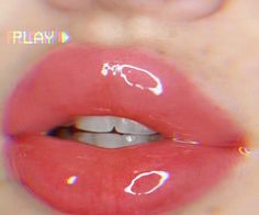 Samuel le manda mensajes sucios a Guillermo para que él caiga en sus … #fanfic # Fanfic # amreading # books # wattpad Gloss Labial, Makeup Tricks, 90s Aesthetic, Lip Art, Glossy Lips, Pink Lips, Aesthetic Makeup, Aesthetic Vintage, Makeup Inspo