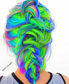 Neon Hair Color, Weird Haircuts, Curly Prom Hair, Wild Hair Color, Vivid Hair, Mermaid Hair Color, Hairstyle Color, Hair Highlight, Rave Hair