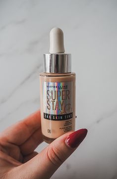 Want gorgeous glowing skin without breaking the bank? 💸 Discover the Maybelline Super Stay up to 24H Skin Tint and other affordable skin tint options that will have you shining all day long! Read the full post. ✨ Laura Mercier Tinted Moisturizer, Skincare Benefits, Skin Tint, Skincare Blog, Single Eyeshadow, Maybelline Super Stay, Dewy Skin, Makeup Photography, Skin Serum