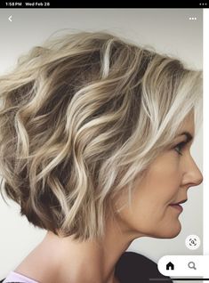 Short Wavy Hairstyles For Women, Messy Short Hair, Wavy Hairstyles, Edgy Short Hair, Short Layered Haircuts, Short Wavy Hair, Short Bob Haircuts, Short Wavy, Hair Color And Cut