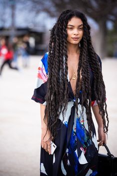 Sharon Alexie, Marley Twist Hairstyles, Week In Paris, Hair Control, Braid Hair, Mens Fashion Week, Collage Poster, The Best Street Style, Best Street Style