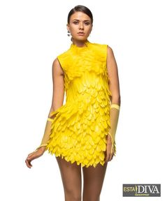 Feather Fashion Outfit Ave Yello Catwalk Designer Haute Couture Dress Custom-made - Etsy Feather Couture, Haute Couture Dress, Feather Fashion, Mode Editorials, Latin Ballroom, Haute Couture Dresses, Latin Dance Dresses, Couture Dress, Couture Mode