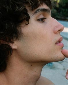 Greek Nose, Art Improvement, School Girlfriend, Hooked Nose, Nose Types, Books Inspiration, Greek Men, Male Profile, Unique People