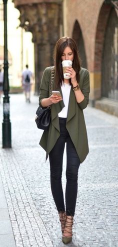 The Best Professional Work Outfit Ideas 39 Trendy Business Casual Outfits For Women, Trendy Business Casual Outfits, Chic Business Casual, Style Casual Chic, Trendy Business Casual, Business Casual Outfits For Women, Elegant Outfits