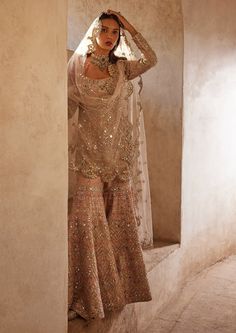 Pink embroidered bridal gharara set Pink Bridal Sharara, Heavy Sharara Designs For Wedding, Pink Gharara Designs, Indian Gharara Design, Farshi Sharara Pakistani, Pink Nikkah Dress, Desi Gharara, Peach Gharara, Sharara Poses