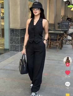 Official Casual Wear For Ladies, Elegant Short Outfit, Formal Outfit Black Women, Hispanic Makeup, Outfit Formal Mujer, Street Style Outfits Casual, Modest Casual Outfits, Stylish Work Attire, Effortlessly Chic Outfits