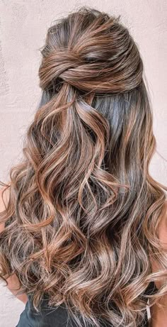 Bridesmaid Hair Inspo, Bridemaids Hairstyles, Half Up Wedding Hair, Wedding Hair Half, Guest Hair, Bridesmaid Hair Makeup, Half Up Half Down Hairstyles, Long Hair Wedding Styles, Prom Hairstyles For Long Hair