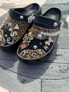 Hello, welcome to my shop   All custom designed shoes are made to order. Please allow 7-10 days to complete your order and 3-5 days for shipping.   When placing your order try to be as detailed as possible if you are not sure I can give suggestions or freestyle with charms, rhinestone, pearls and/or patches to match your chosen theme. No two crocs will be identical or match the listing picture exactly.   All sales are final on custom work. Some croc colors may not be available to me in the size you choose. If you aren't open to other colors, please ask me before checking out.   Thank you Croc Business, Croc Designs, Crocs Diy, Crocs Fashion