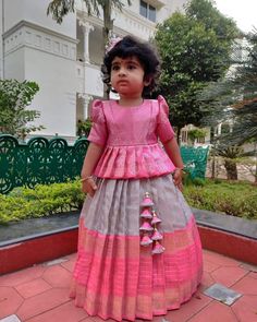 Indian Dresses For Kids, Kids Party Wear Dresses, Kids Dress Collection, Kids Blouse Designs, Kids Frocks Design, Kids Dress Wear