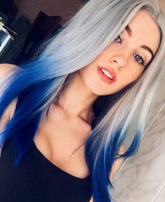 Source: @AsiaFilipponi Blue Ombre Hair, Trendy Hair Color, Hair And Beauty, Ombre Hair Color, Hair Dye Colors, Red Hair Color, Long Hairstyles, Color Hair