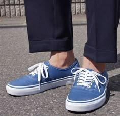 Navy Streetwear Sneakers, Casual Navy Vans Skate Shoes, Blue Vans High-top Sneakers For Streetwear, Vans Authentic Navy, Navy Vans, Nice Clothing, Tenis Vans, Navy Outfit, Vans Style