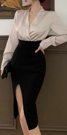 Siren Outfits, Gaun Koktail, Wilted Flowers, Korean Fashion Dress, Elegante Casual, Celebrity Design, Classy Work Outfits, Stylish Work Outfits, Flowers Design