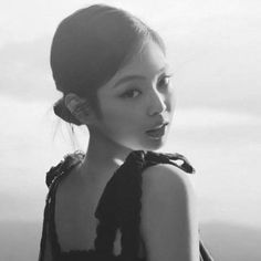 Jennie Dark, Icon White, Jennie Icon, Korean Drama Songs, Amazing Songs, Slow Dance, Anime Cover Photo