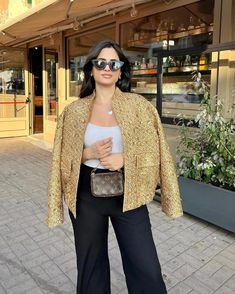 Gold Sequined Luxe Bomber Jacket – Thekittenpark Boyfriend Look, Sequin Coats, Winter Coat Short, Mode Mantel, Chic Outerwear, Winter Shorts, Gold Jacket, Stand Collar Jackets