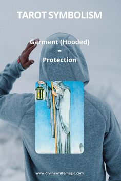 This image shares the meaning a Garment (Hooded) when it appears in a Tarot Card image Tarot Significado, Tarot Magic, Tarot Card Spreads, Tarot Tips, Witch Spell Book