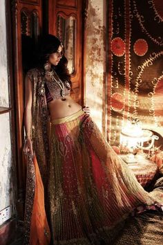 Dancing Costumes, Ghagra Choli, Desi Fashion, Bollywood Fashion, Dance Outfits, Indian Bridal, Beautiful Woman