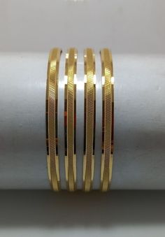 Daily Use Gold Bangles Indian, Gold Bengals, Bangel Design, Simple Gold Bangle, Traditional Bangles, Beautiful Gold Rings, Wedding Jewelry Sets Bridal Jewellery, Gold Bangles For Women