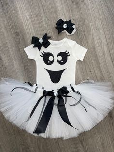 Bow With Hair, Ghost Face Shirt, Ghost Outfit, Tutu Size Chart, Ribbon Streamers, Ghost Dresses, Costume Tutu, Halloween Tutu