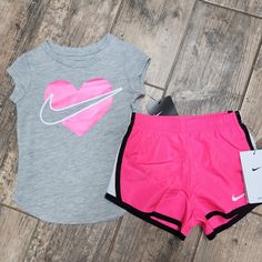 Nwt Bin Ps Nike Pink Playwear Sets, Casual Pink Sports Sets, Pink Casual Playwear Sets, Sporty Playtime Sets For Spring, Playful Pink Nike Sets, Sporty Pink Sets For Summer, Sporty Pink Sets For Spring, Playful Sports Sets For Spring, Sporty Pink Spring Sets