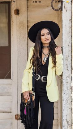 No hat but <3! Western Turquoise Outfit, Leopard Print Western Outfit, Hip Western Outfit, Womens Western Blazer Outfit, Vintage Western Women, Western Pant Suits For Women, Womens Western Business Attire, Western Jumpsuits For Women, Turquoise Blazer Outfits For Women