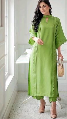 Pakistani Suit, Pakistani Dresses Casual, Beautiful Pakistani Dresses, Dress Design Patterns