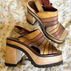 Vintage Brown 90s Platform Leather Sandals Size Us6 In Great Preloved Condition With Little Wear As Seen Insole Length 9” (23cm), Heel 3,5” (9cm), Platform Front 1,6” (4cm) Really Nice Quality Smooth Leather And Wooden Heel, Super Comfortable! Made In Brazil Dm Me For Any Questions Retro Leather Platform Sandals, Brown Leather Platform Sandals, Vintage Brown Platform Sandals, 1970s Platforms, 90s Platform Shoes Heels & Wedges, Fashion Archive, 90s Retro, Wooden Heel, Made In Brazil