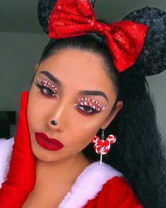 Christmas Day Makeup, Holiday Eye Makeup, Dear Face, Christmas Makeup Tutorial, Xmas Makeup, Holiday Eye, Christmas Eye Makeup, Makeup Christmas, Day Makeup Looks